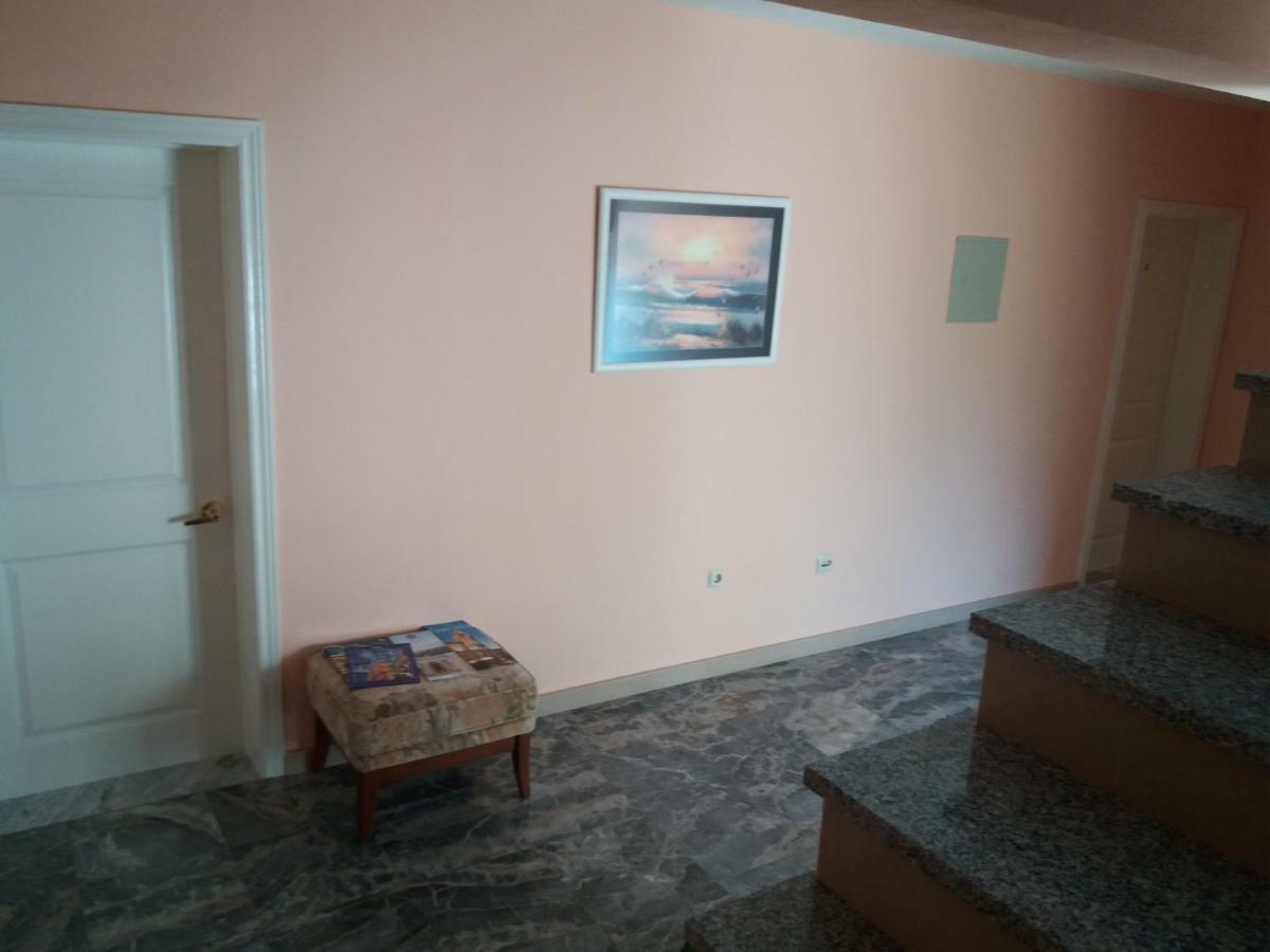 Apartments Erceg Omiš Kültér fotó