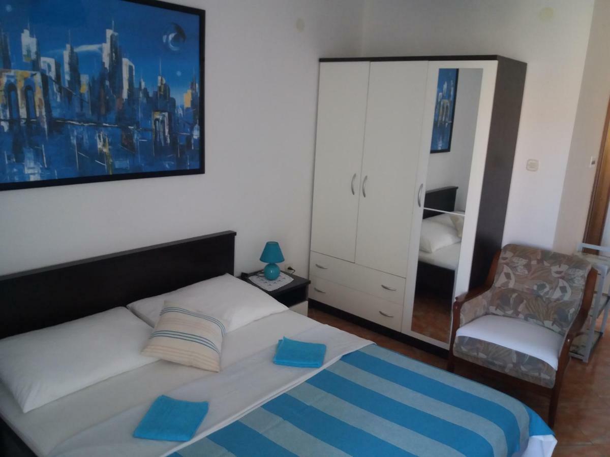 Apartments Erceg Omiš Kültér fotó