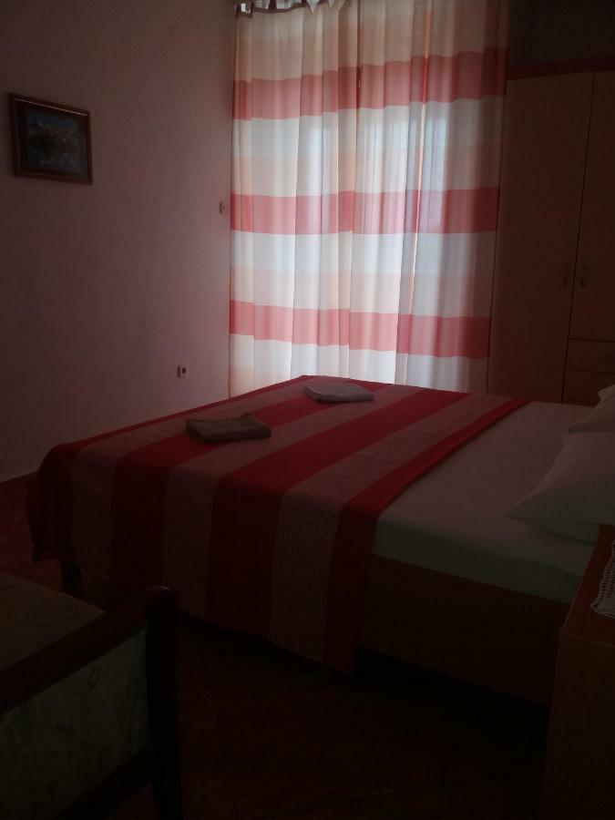 Apartments Erceg Omiš Kültér fotó